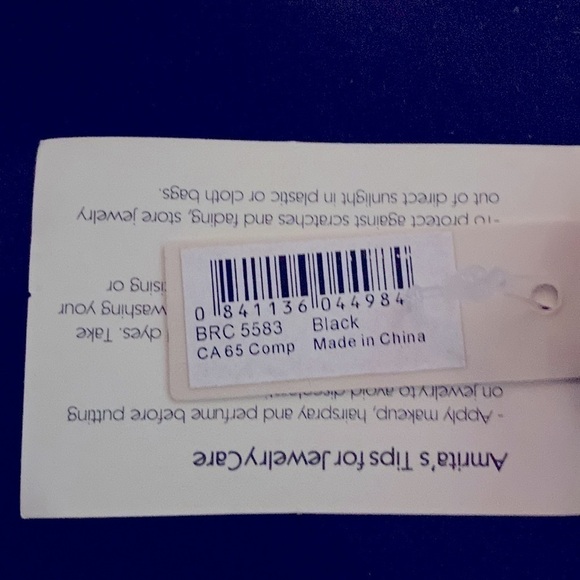 Shelter Island gold hammered brass and black beveled stones bangle bracelet. NWT - Picture 7 of 9